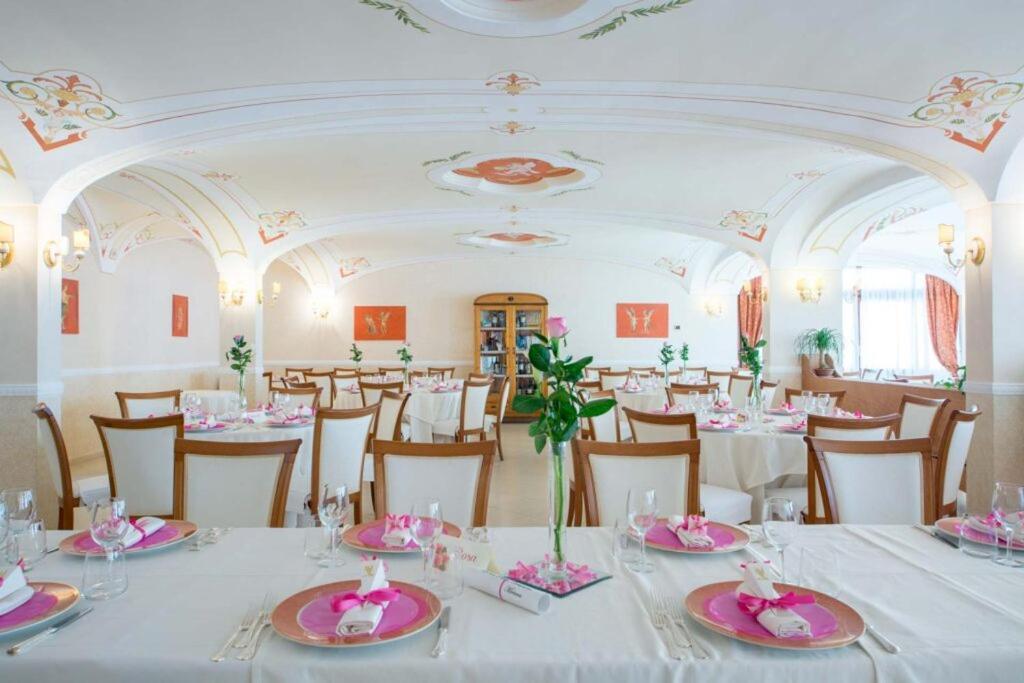 Hotel San Francesco Майори Экстерьер фото