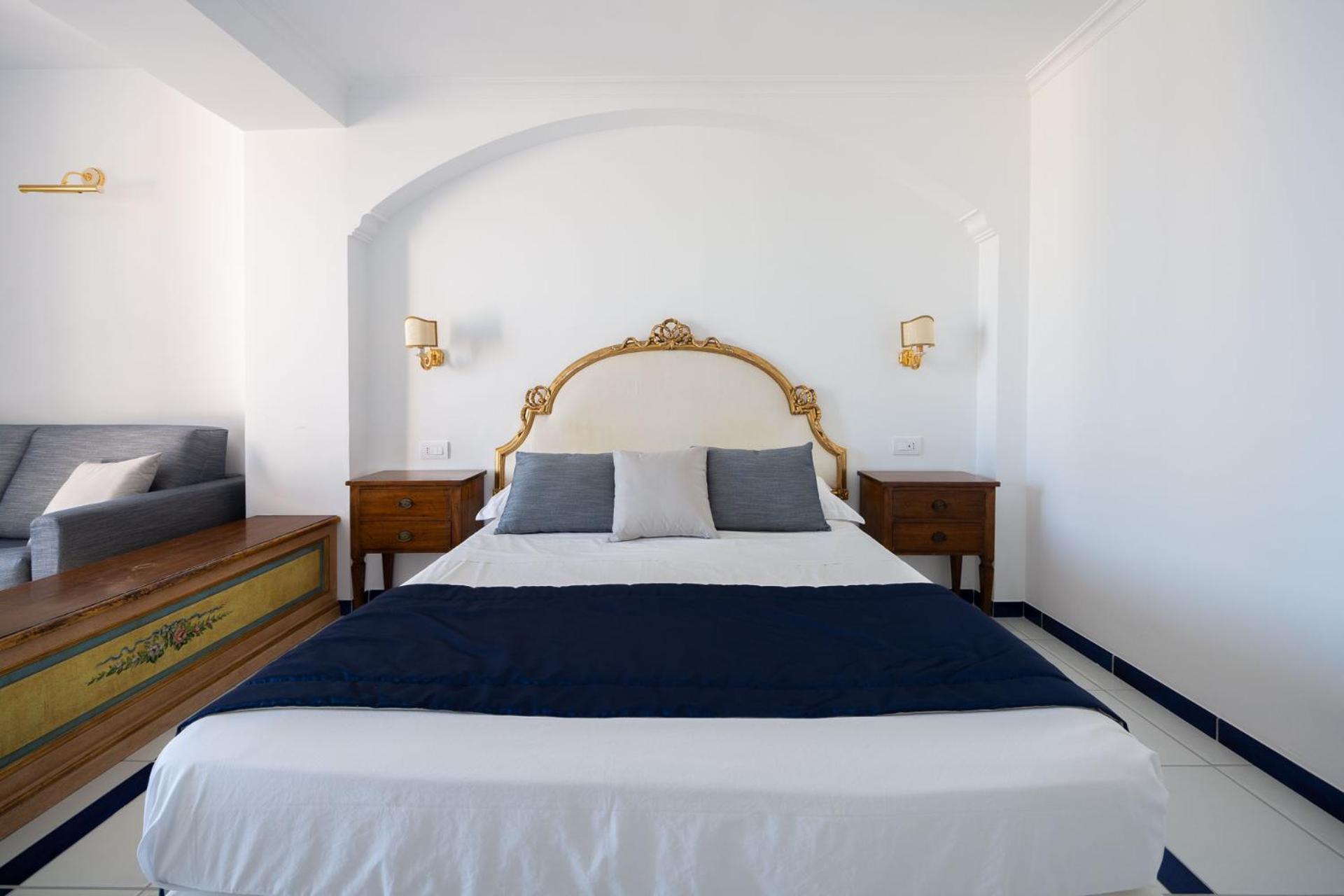 Hotel San Francesco Майори Экстерьер фото