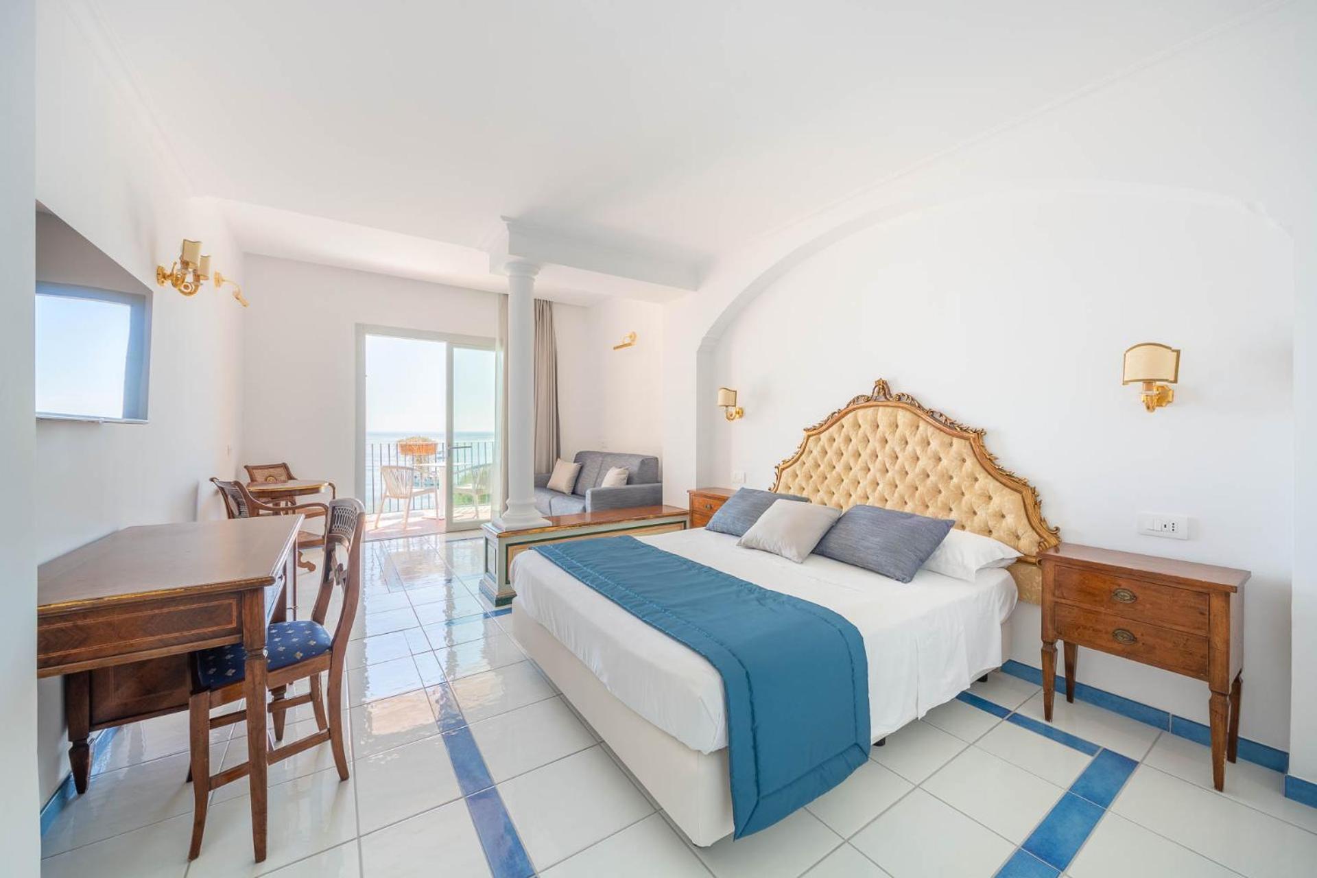 Hotel San Francesco Майори Экстерьер фото