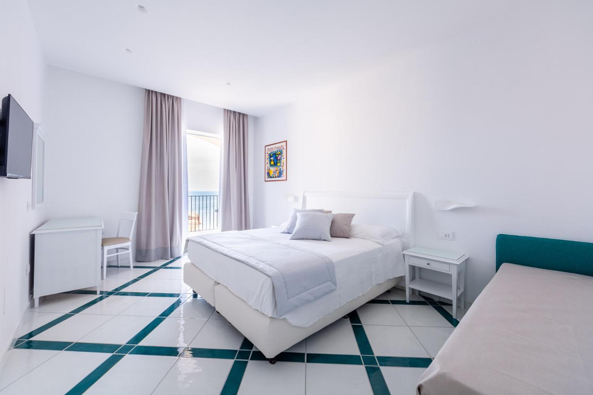 Hotel San Francesco Майори Экстерьер фото